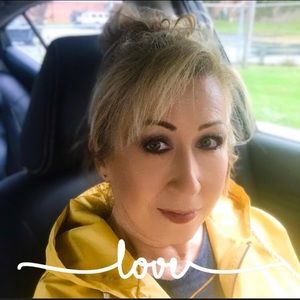 Meet your Posher, Rhonda